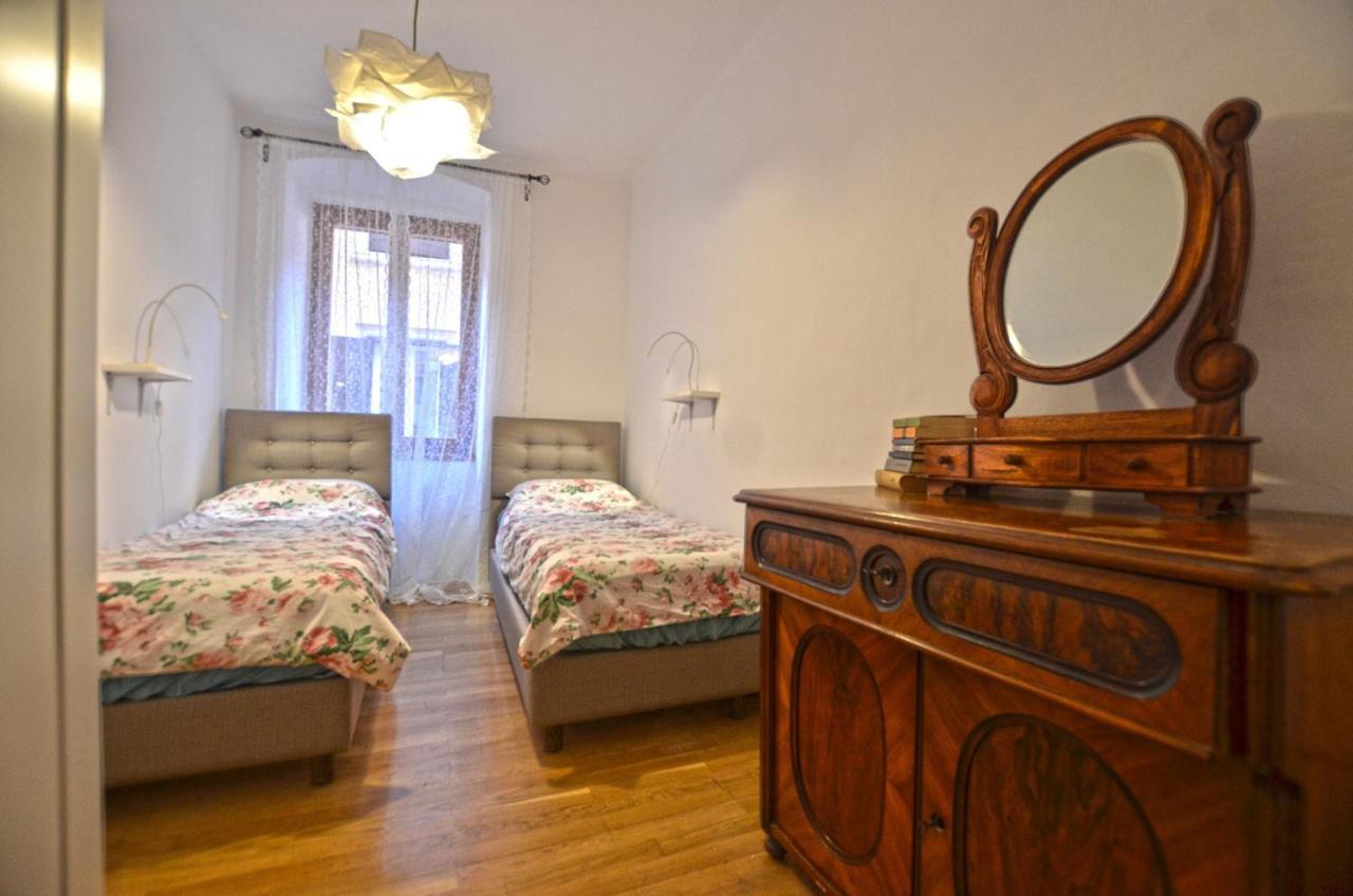 Leko Old Town Apartment Ρόβινι Εξωτερικό φωτογραφία